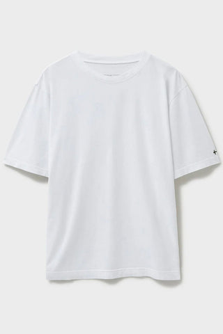 sustainable menswear 100% organic cotton white tshirt 